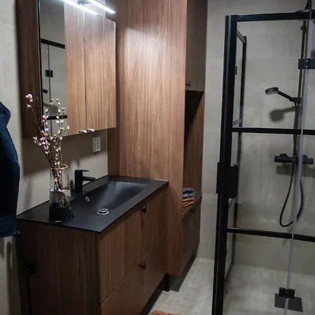 Neliapila Cozy Lejlighed *